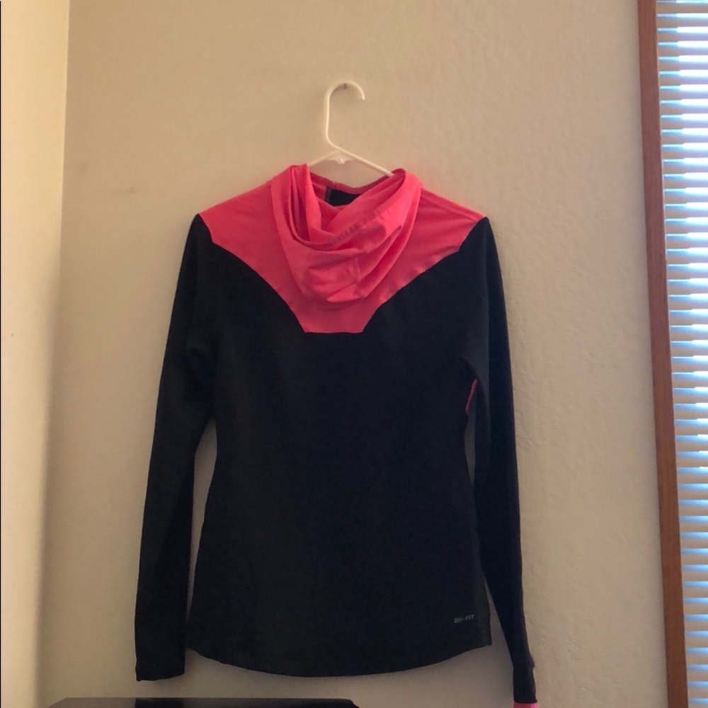 Nike Dri-fit jacket - Picture 3 of 3